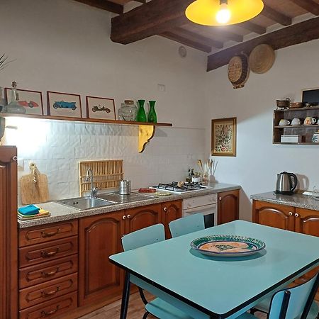 Апартаменти Casa Il Girasole Пітільяно Екстер'єр фото